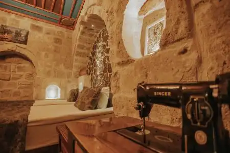Vintage Cave House - 118