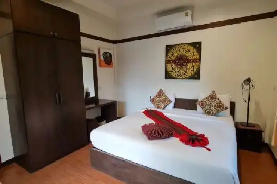 Pai My Guest - 10