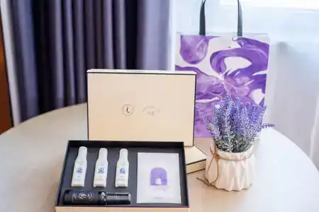 GreenTree Inn Pudong Airport Huaxia East Road Lingkong Road Metro Station Express - 44