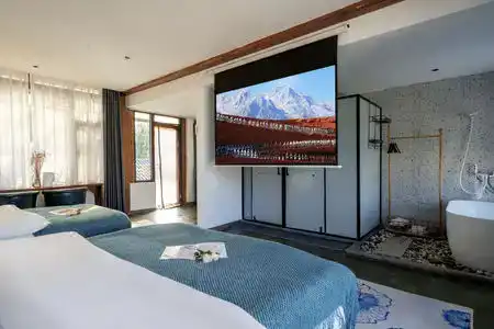 Lijiang Suhe Xiaoyu - 81