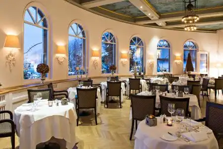 Schweizerhof St. Moritz - 7