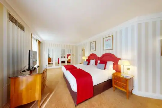 Cheval Thorney Court at Hyde Park - 76