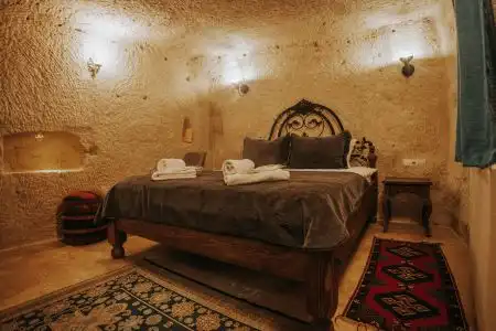 Vintage Cave House - 37