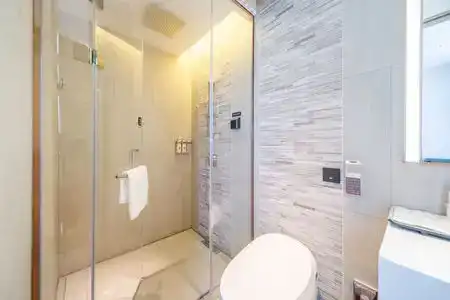GreenTree Inn Pudong Airport Huaxia East Road Lingkong Road Metro Station Express - 42