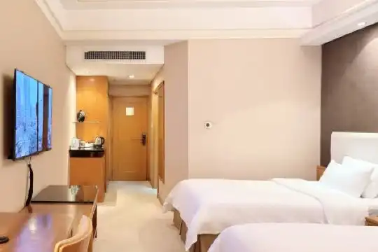 Guangzhou Baiyun - 49