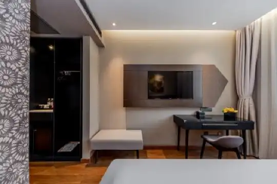 Yitel Premium (Shanghai Lujiazui Oriental Pearl) - 26