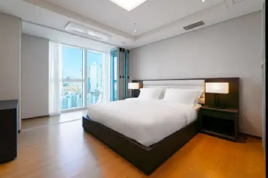 Grand Lct Residence - 81