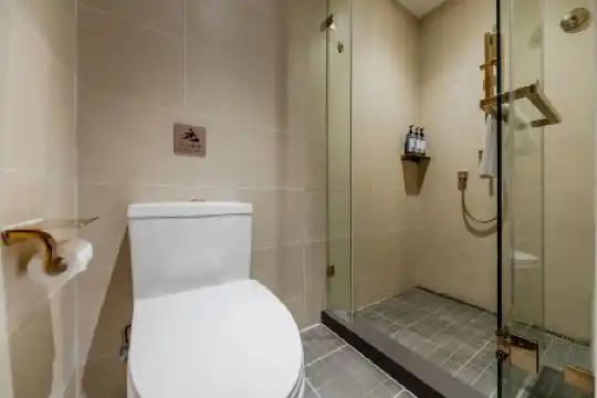 Yitel Premium (Shanghai Lujiazui Oriental Pearl) - 29