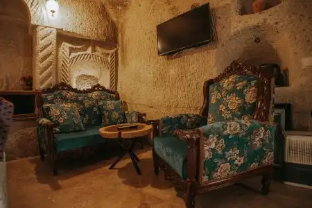 Vintage Cave House - 98