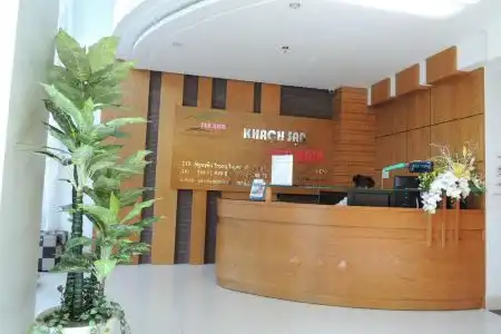 Reddoorz Yen Nam - Nguyen Trong Tuyen Street - 5