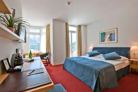 Schweizerhof St. Moritz - 3