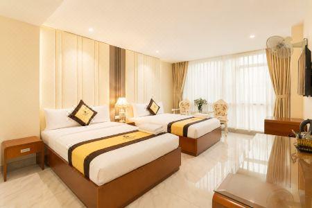 Golden Star - 8