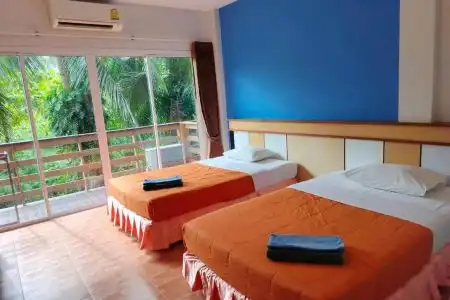 n.d.Hotel - 1