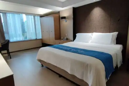 JUST-INN - 11