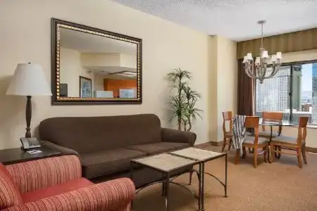 Polo Towers By Diamond Resorts - 32