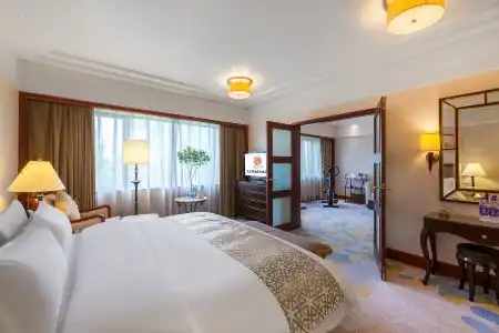 Yanyuan International - 3