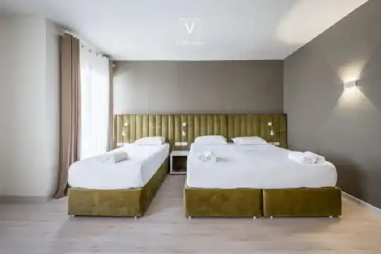 Queen Hostel - 17