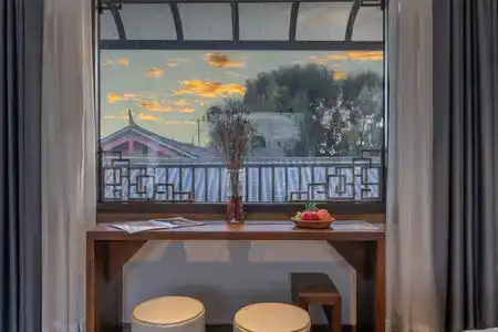 Lijiang Suhe Xiaoyu - 92