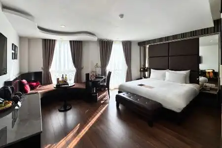 La Nueva Boutique Hanoi - 10