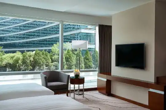 Pullman Shanghai Skyway - 46