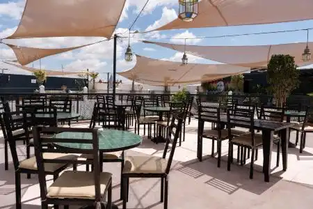 Hôtel Racine - 8