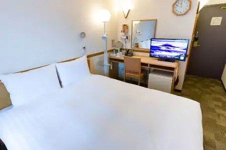 Toyoko Inn Naha Omoromachi Ekimae - 4