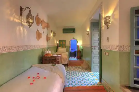 Riad Kaiss By Anika - 142