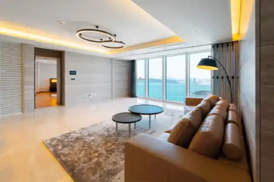 Grand Lct Residence - 100