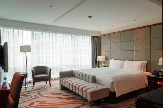 Pullman Shanghai Skyway - 40