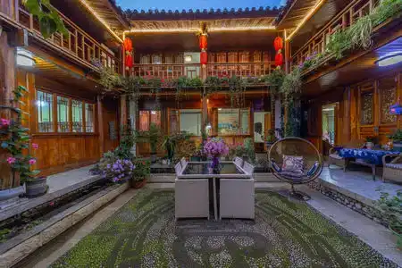 Shuhe Zaibiechu Inn - 3