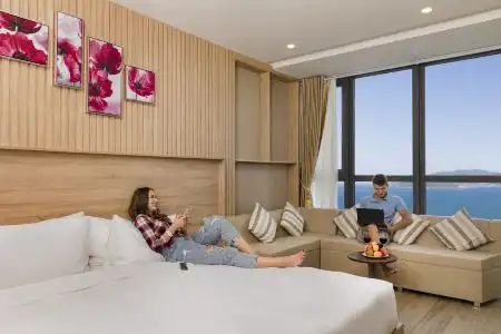 EMERALD BAY & SPA - 29