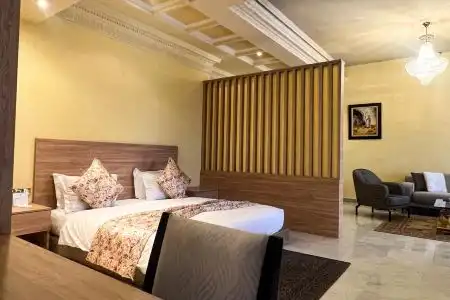 Royal Mirage Deluxe - 34