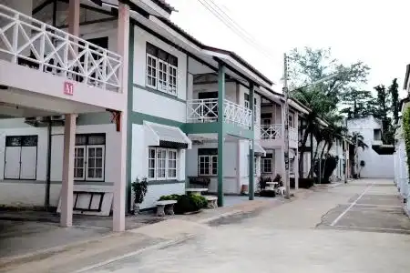 Paisiri - 21