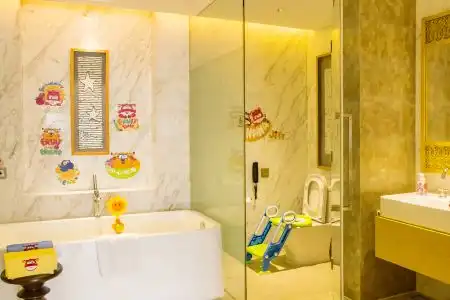 Sanya Yazhou Bay Resort, Curio Collection by Hilton - 48