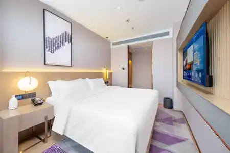 GreenTree Inn Pudong Airport Huaxia East Road Lingkong Road Metro Station Express - 40