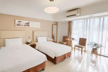 Citadines Zhuankou - 12