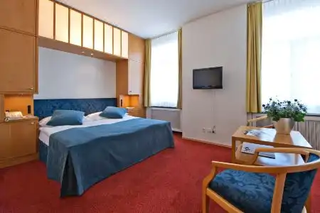 Schweizerhof St. Moritz - 16