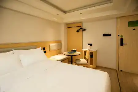 Hi Inn - 18