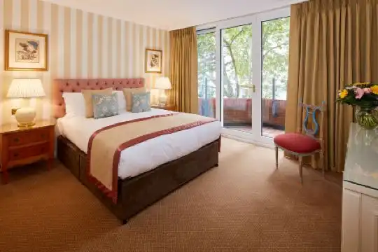 Cheval Thorney Court at Hyde Park - 170
