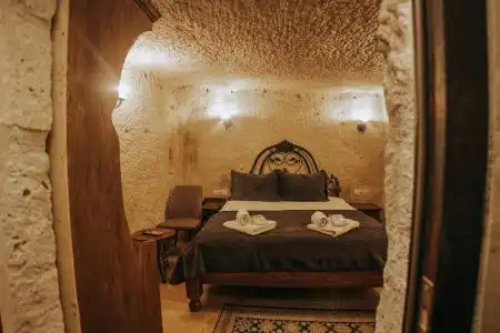 Vintage Cave House - 39