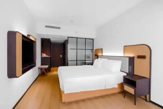 Shanshui Trends - Huaqiangbei - 77