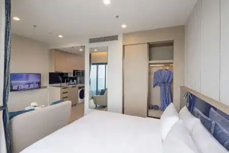 S Sriracha & Residence - 56