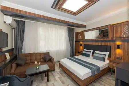 La Serena & Suites - 51