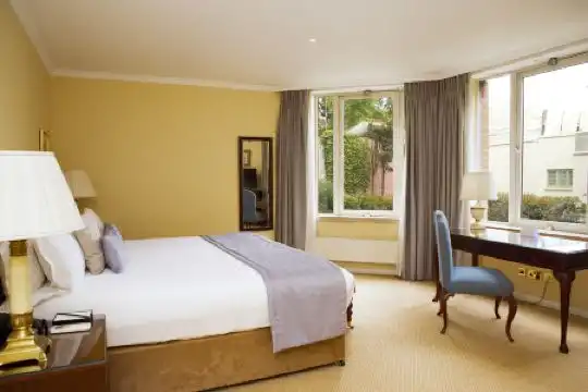 Cheval Thorney Court at Hyde Park - 54