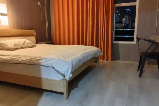 Atour (Changshu Changjiang Road) - 63