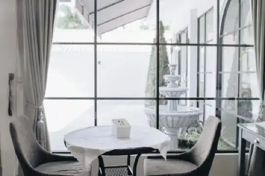 La Riva Boutique - 104
