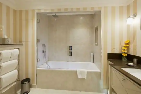 Cheval Thorney Court at Hyde Park - 172