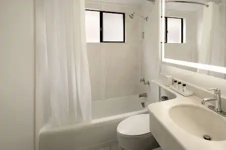 La Jolla Cove Suites - 45