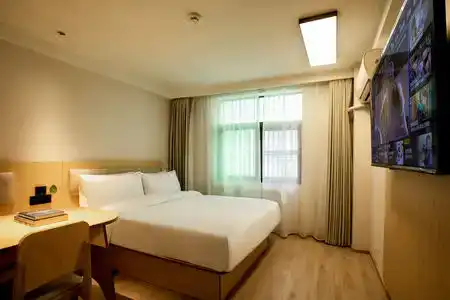 Hi Inn - 2
