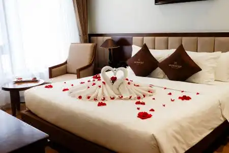 Monarque Danang - 28
